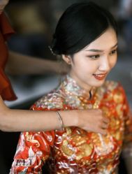 -派丽莫Pellimo原创设计婚纱品牌