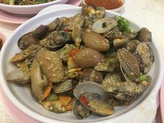 Fried&nbsp;garlic&nbsp;chilli&nbsp;clams&nbsp;(lala)-新山亚明小厨