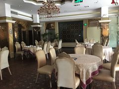 大堂-新粤新疆菜清真餐厅(拱北店)