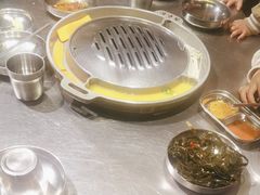 -哈哈碳都·牛肋条无限自助烤肉(台江万达店)