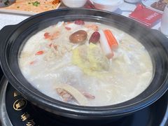 -三人行骨头王火锅(长寿店)