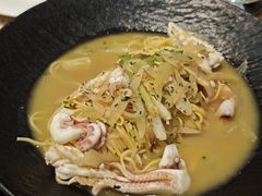 -Mark&Mars Restaurant