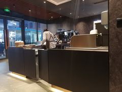 -瑞幸咖啡(大连罗斯福广场一层店)