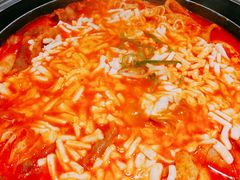 -三清洞摩西韩式年糕火锅(威高广场店)