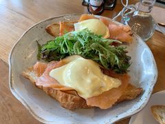 -ROAST coffee & eatery