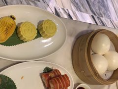-香港百合居(LCM置汇旭辉广场店)