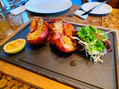 黄油煎波士顿龙虾配鱼子酱-金奥国际酒店温哥华扒房Vancouver Grill
