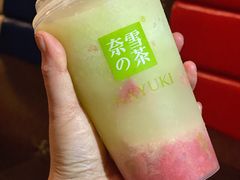 -奈雪的茶(M+世纪都会广场店)