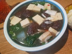 -金莹丸子汤清真(朝外SOHO店)