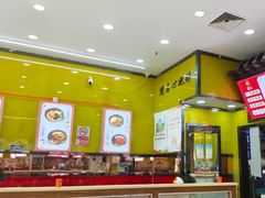 -龙记桂林米粉(财满街店)
