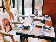-樾餐厅泰式海鲜火锅(民歌湖店)