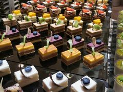 -曼佧特国际大酒店M-café全日制西餐厅(塘厦店)
