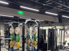 -超级猩猩健身·私教(上海体育场店)