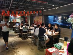 -龙巢盱眙龙虾·牛蛙·烧烤宵夜(八卦岭店)