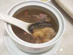 -南京悦客假日酒店
