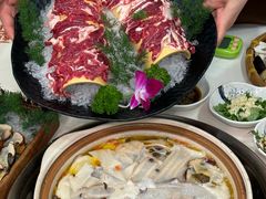 -土连锅·现熬养生汤锅(梁家巷店)