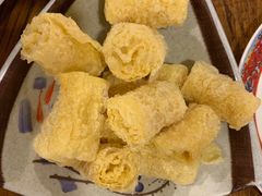 -毛辣果·贵州红酸汤牛肉火锅(西单店)
