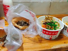 -家阳赵师傅油饼包烧麦(粮道街店)