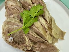 -伊源鼎盛餐饮服务有限公司