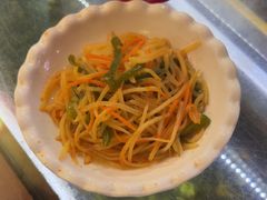 -金杨拉面王小吃面馆·牛三宝面·红烧牛肉粉