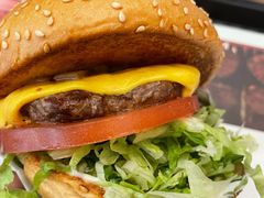 火烤牛肉汉堡-The Habit Burger Grill 哈比特汉堡(世博店)