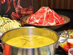 -鲜入唯煮·港式海鲜牛肉火锅(金宝街店)