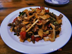 酸笋炒鸡胗-牛八宝桂林米粉(八里庄店)