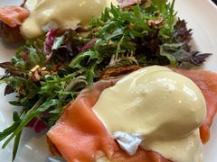 -ROAST coffee & eatery