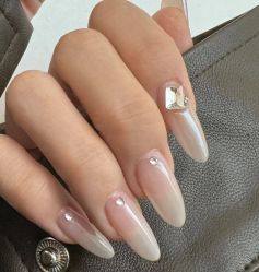 -UU·NAIL美甲美睫專門店