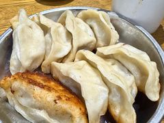 -黄阿姨锅贴大王(万航渡路店)