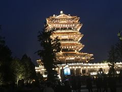 -鹊华居·地道鲁菜·海鲜·融合味(大明湖店)