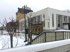 -币舞桥