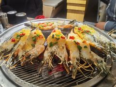 -围炉肉舍•炭烤活鳗•丹东海鲜烤肉(步行街店)