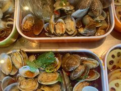 -华府九号海鲜烧烤大排档(龙域店)