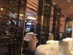 大堂-尘香•传统川菜(创汇首座店)