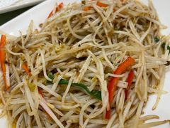 三乜酱炒银牙-三辣馆