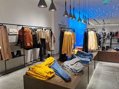 -URBAN REVIVO(荟聚中心店)