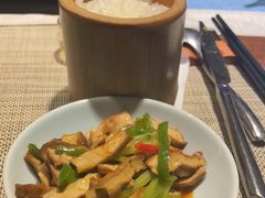 -格桑花开药膳蔬食文化空间