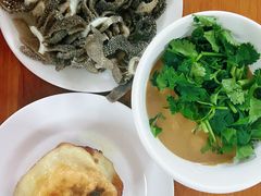 爆肚-宝瑞门钉肉饼店