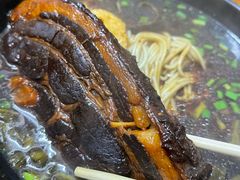 -小龙大肉面馆