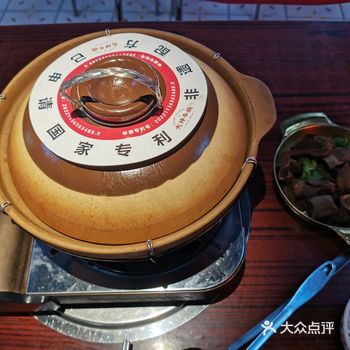 吃牛腩肥肠煲就要过来平潭大神这一家