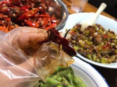 -琥珀老六龙虾(四里河店)