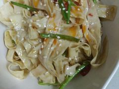 -多嘴超级肉蟹煲(欧亚卖场店)