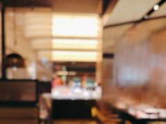 -钱小奴海鲜自助黑金店(杭州滨江龙湖店)