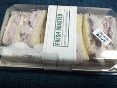 紫薯芋泥椰奶冻三明治-欢牛蛋糕屋(萧山万象汇店)