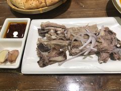 -清真·玛丽亚新疆菜主题餐厅(浙江中路店)