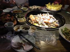 -船梆煮•蒸汽海鲜·炉火烤肉(五四广场店)