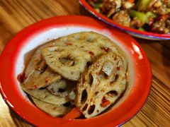 -老三样·美食研究中心(世贸路店)