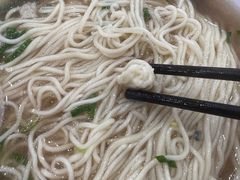 -牛一嘴·兰州牛肉面·大盘鸡(财富中心店)