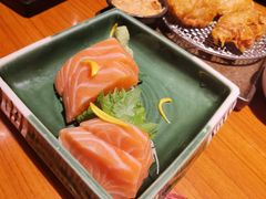挪威厚切三文鱼腩刺身-摩打食堂(佳兆业店)